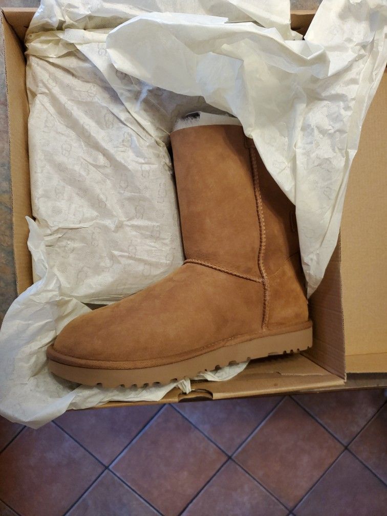 Woman's Ugg Boots