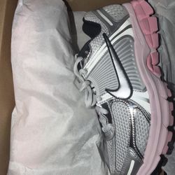 Nike Vomero 5