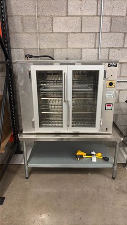 Low temp capability commercial oven