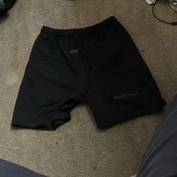 Black Essential Shorts