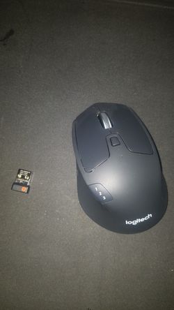 Wireless mouse. Logitech.