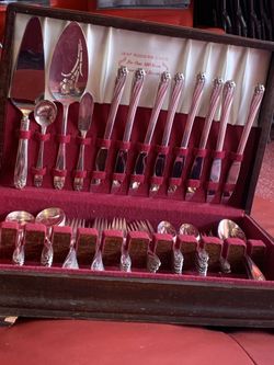 Flatware Set