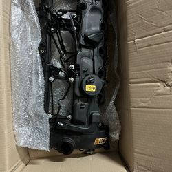 BMW M4 Valve Cover