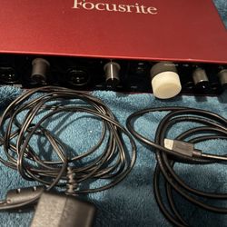 Scarlett Focusrite 6i8
