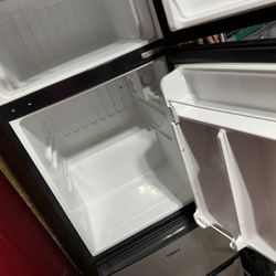 2 MINI FRIDGE / FREEZER COMBOS