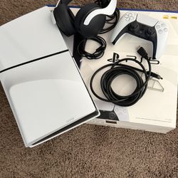Ps5 Slim Disc Model And Ps5 Headset
