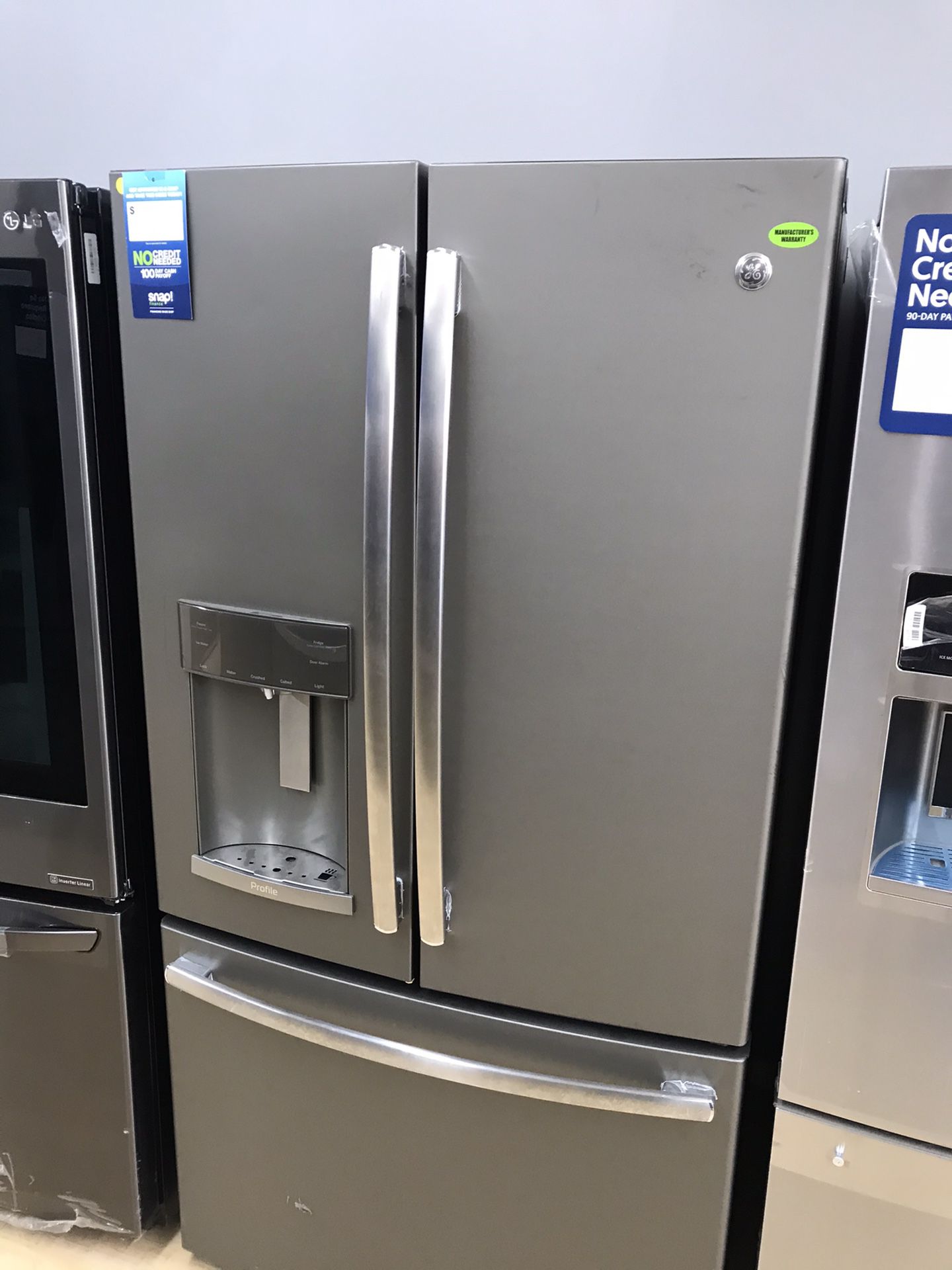 Brand new GE fingerprint resistant refrigerator