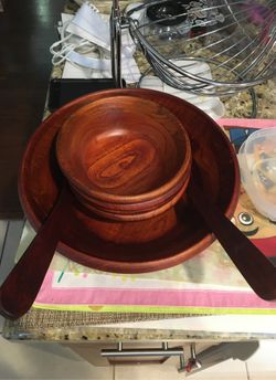 Salad bowl set