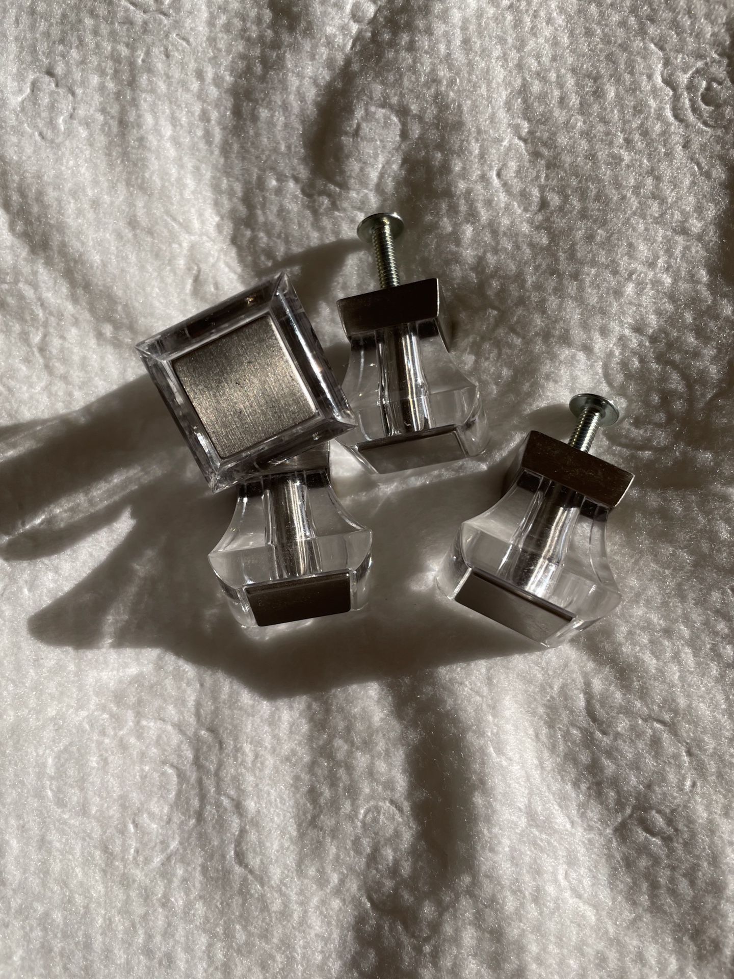 Dresser Or Cabinet Knobs
