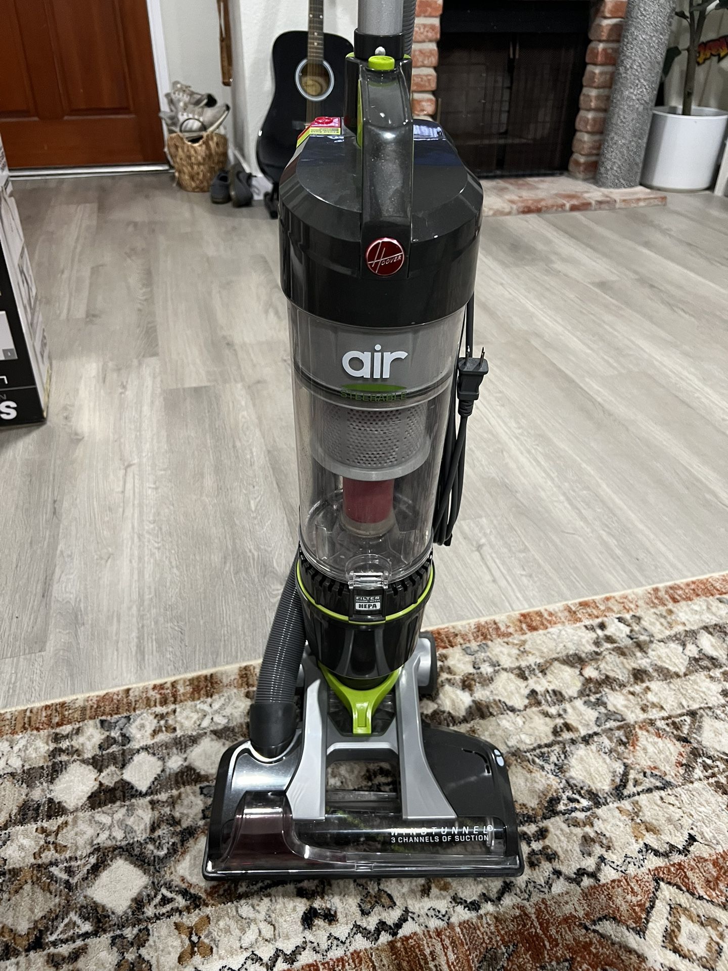 Vacuum - Hoover Air Steerable Windtunnel
