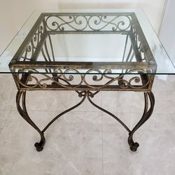 Gorgeous Coffee/End Glass Table