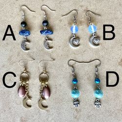 🌚 Beautiful, moon charm and beaded earrings