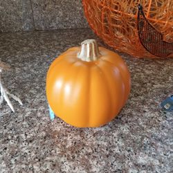 Small Pumpkin 