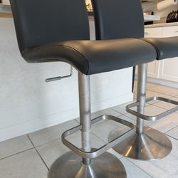 2 Modern Adjustable Barstools – El Dorado Furniture