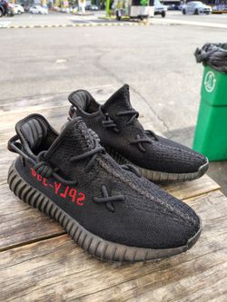 Adidas Yeezy Boost 350 V2 Bred