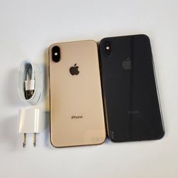iPhone X - UNLOCKED - Like New  