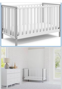 New Stork craft crib & matress