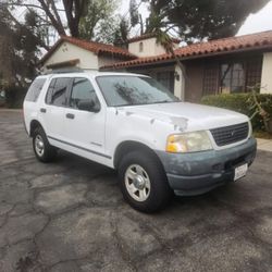 2005 Ford Explorer