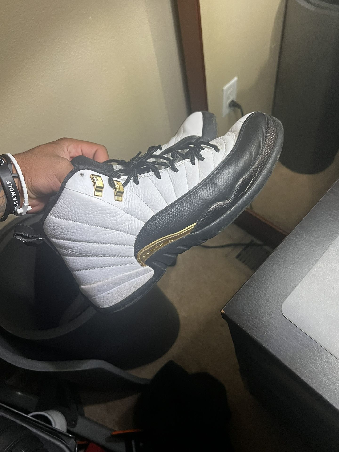 Jordan 12 Taxis Size 10