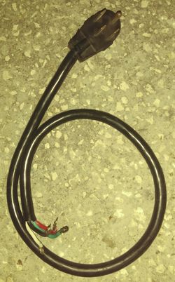 4ft. 4 prong power cord