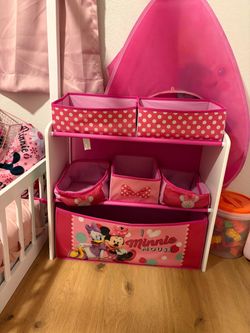 Minnie Mouse toy organizer