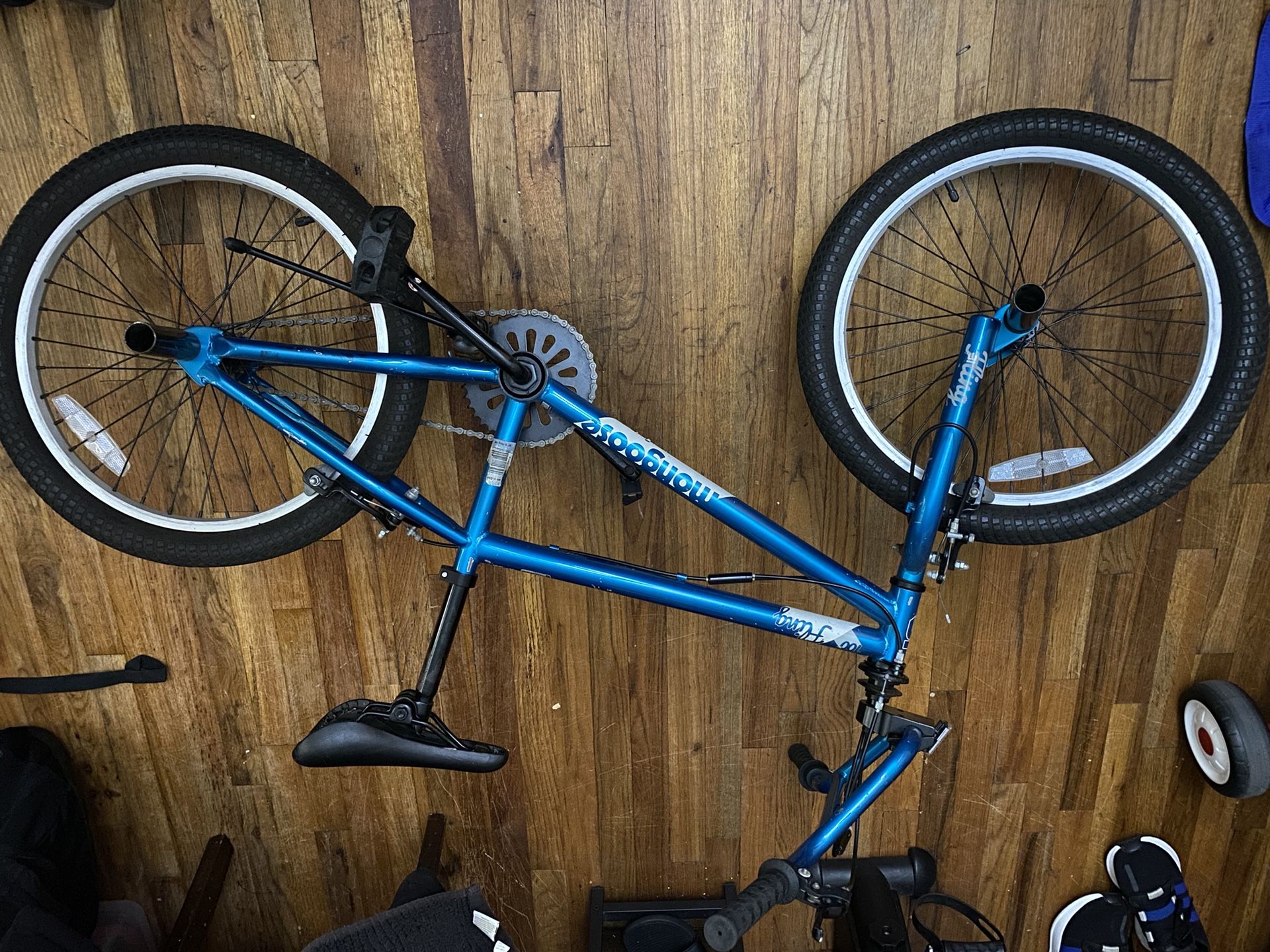 MONGOOSE FLING 100 BIKE
