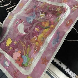 Inflatable tummy time mat and baby car mirror 