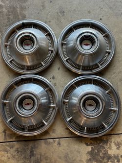 1966 CHEVROLET CHEVY BELAIR IMPALA BISCAYNE NOMAD HUBCAPS WHEEL COVERS VINTAGE