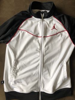 Boys Jordan Jackets Size Medium (8-10)