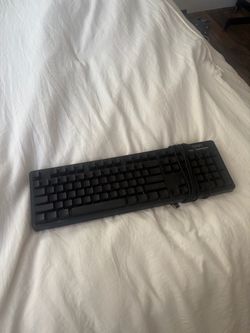 ONN Wired Full-Size Keyboard