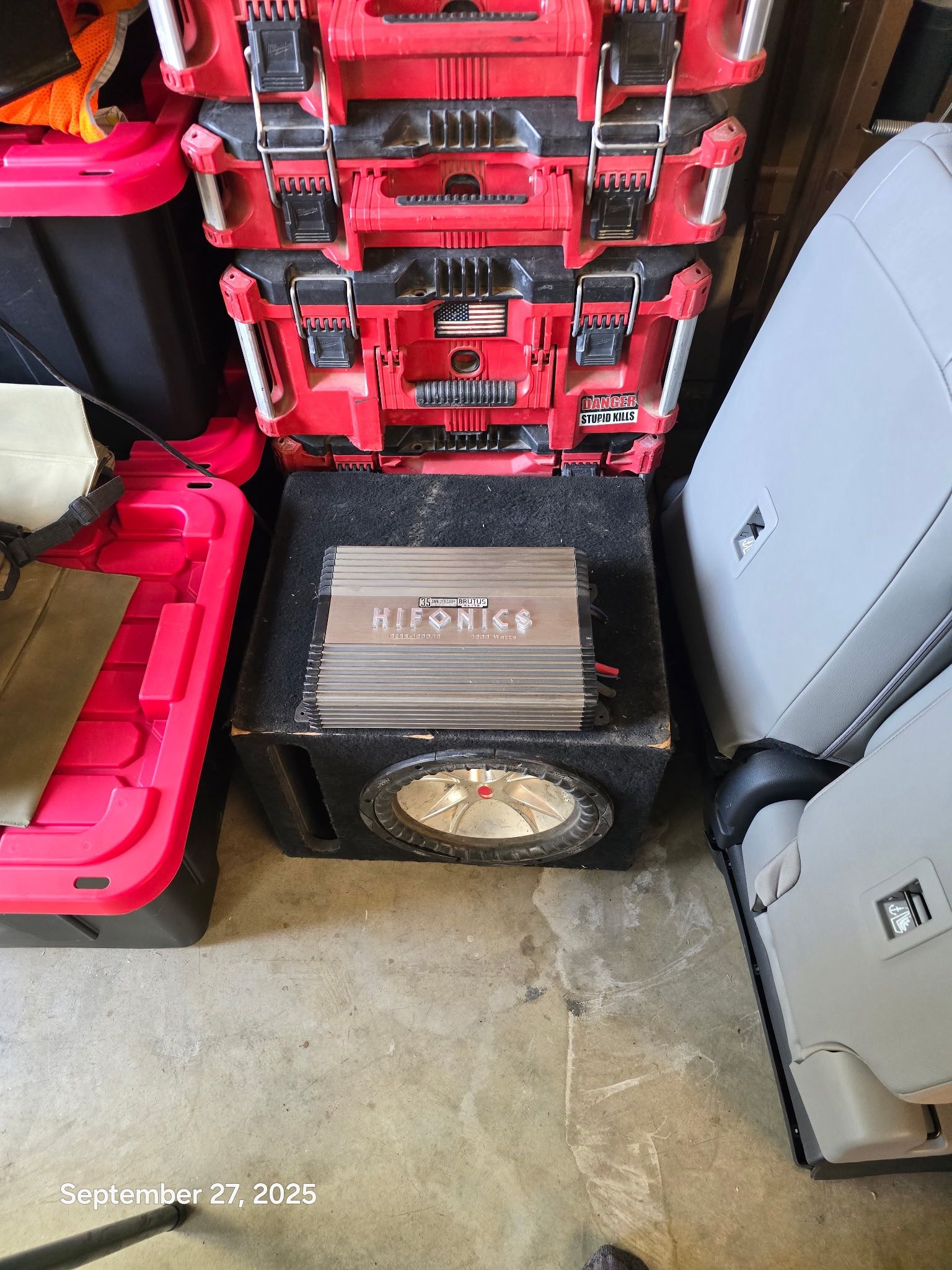 Amplifier And Speaker 