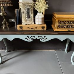 Table Console
