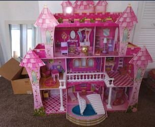 Kid Kraft  Farfar Away Dollhouse 