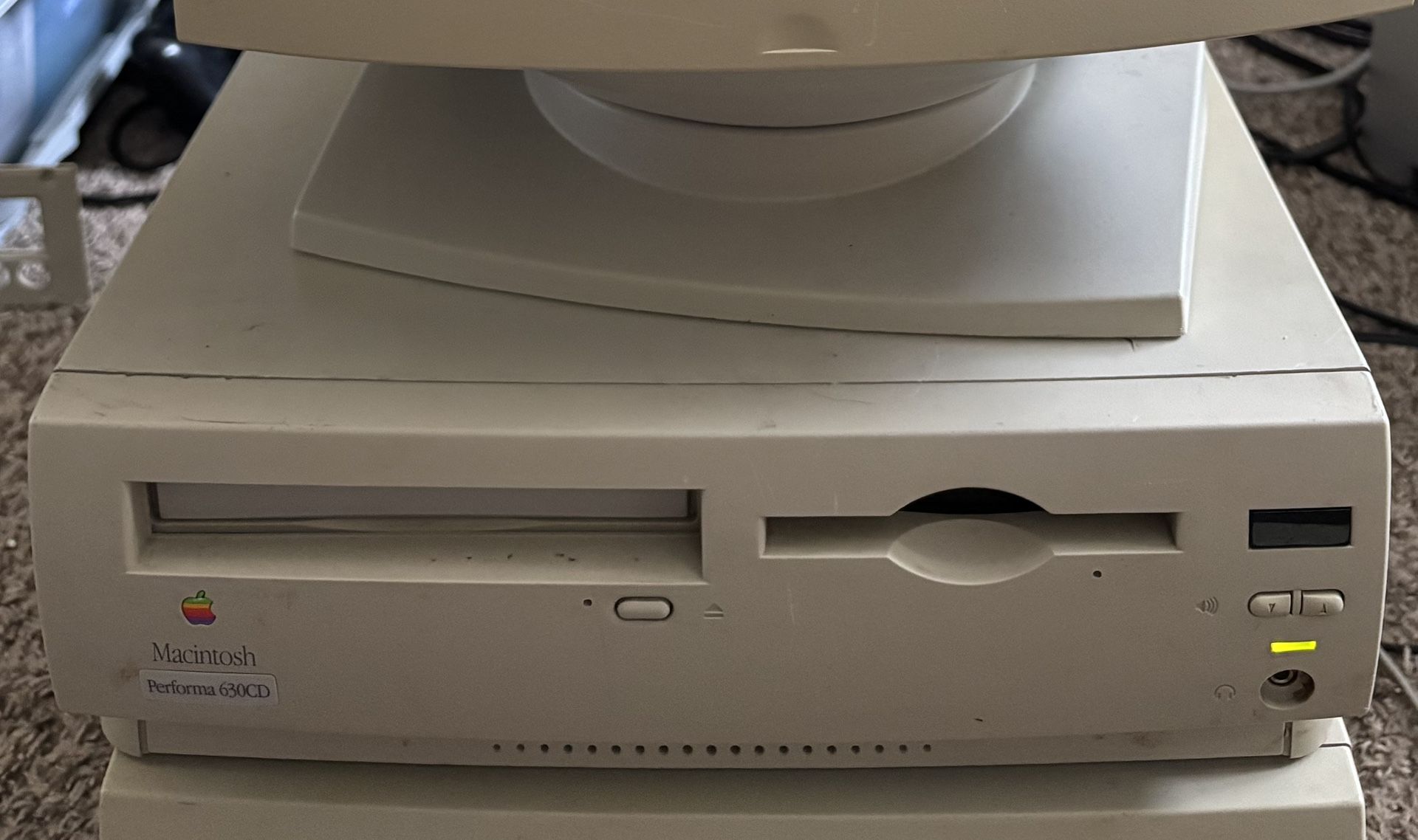 Macintosh Performa 630cd Apple Mac