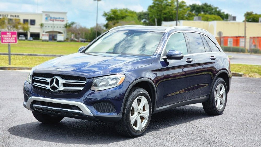 2018 Mercedes-Benz GLC 300