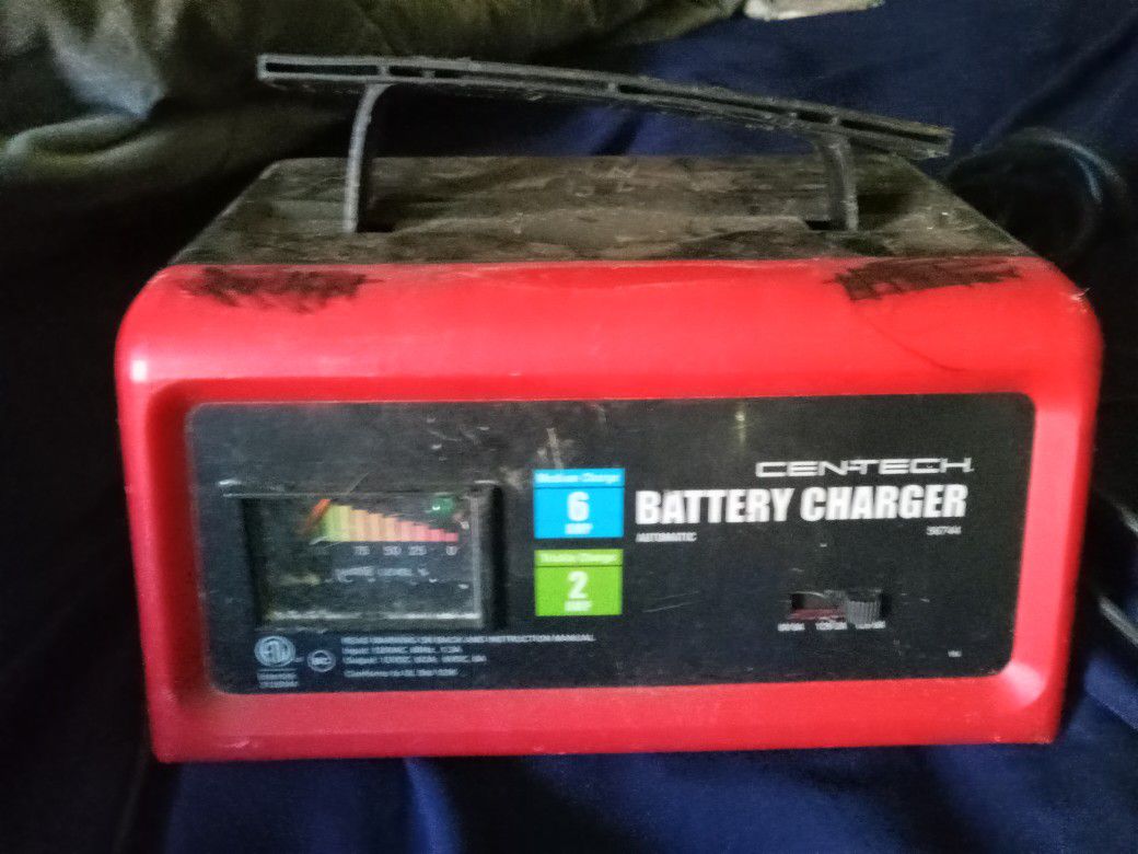 Centech Battery Charger 
