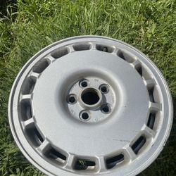 Toyota Camry Rim 1989