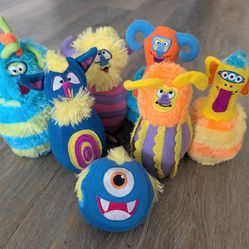 Melissa & Doug Plush Bowling Toy Set