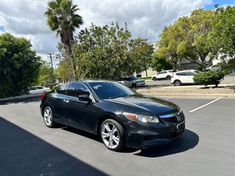2012 HONDA ACCORD V6 6 SPEED (SUPER RARE)