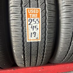USED TIRE 255-45-19
