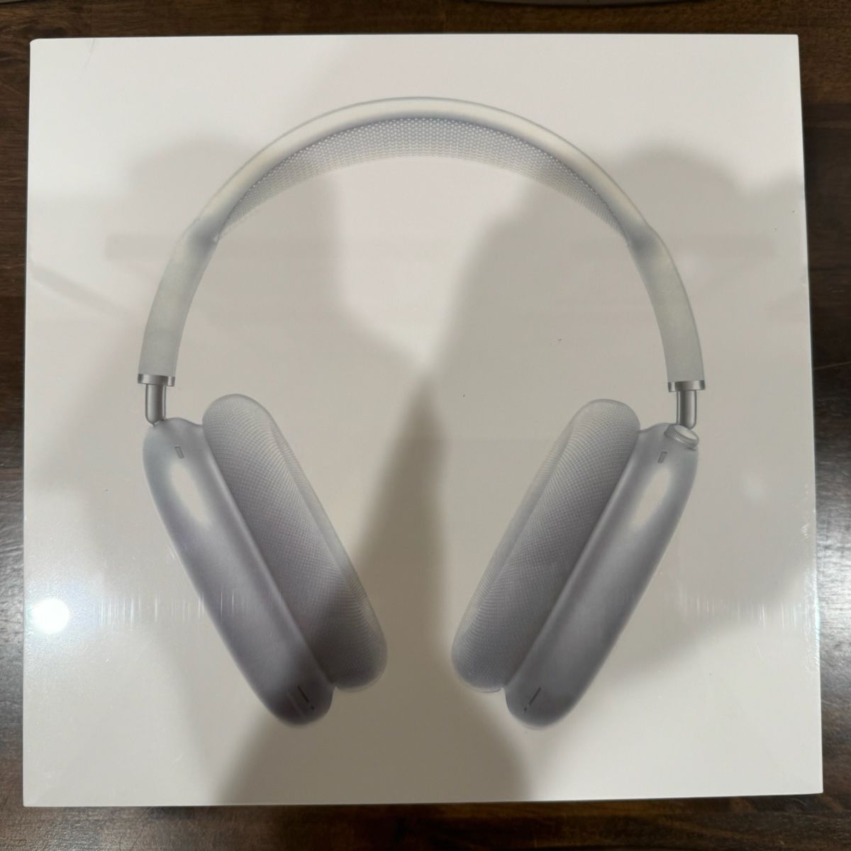 NEW SEALED APPLE AIRPODS PRO MAX SILVER 