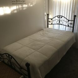 Twin Bed With Mattress