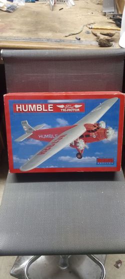 Ertl prestige series Avitat 1/72 scale Ford tri-motor