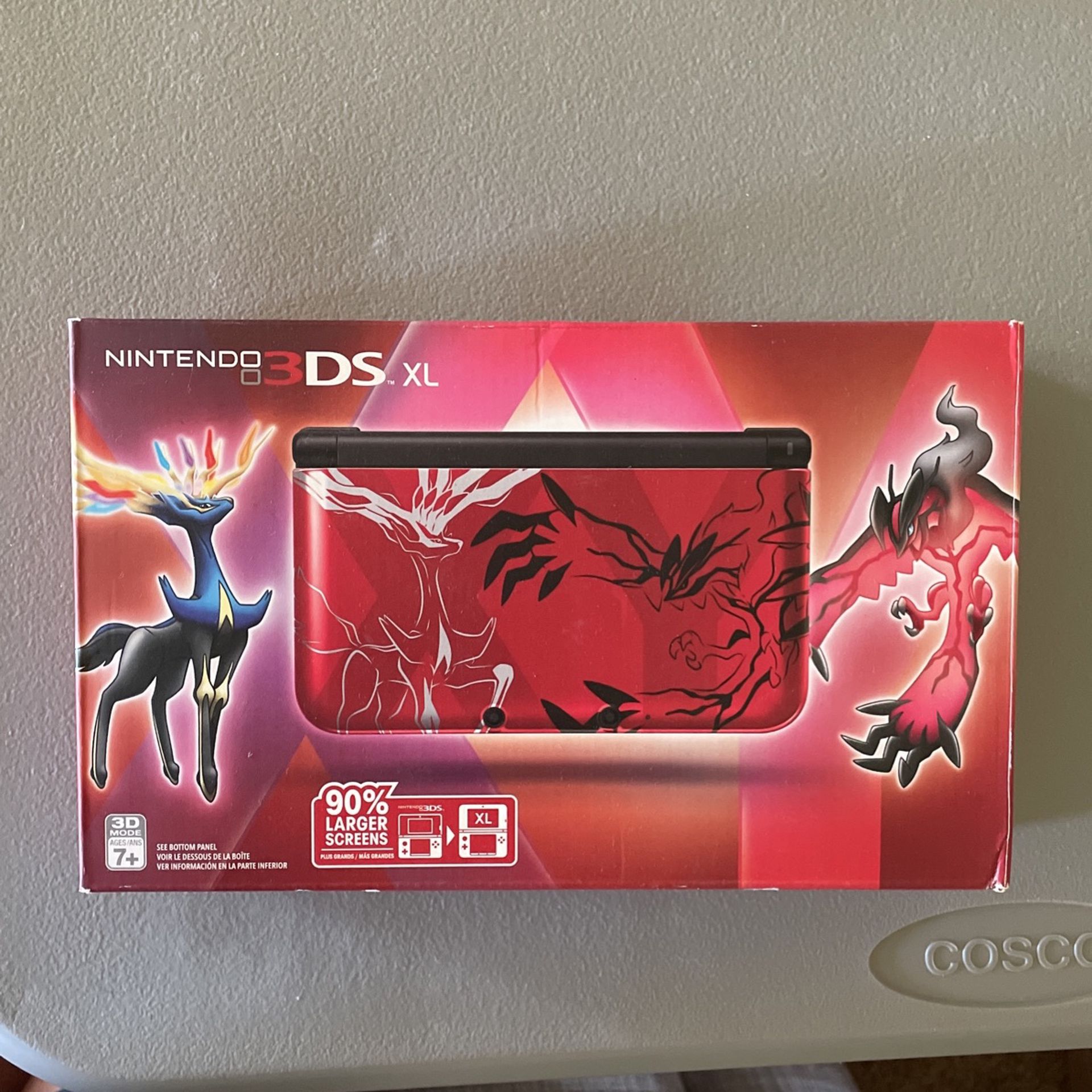 Nintendo 3ds XL Xerneas/Yveltal Red Edition