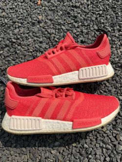 adidas Wmns NMD_R1 'Trace Scarlet' Size 9W 7.5M