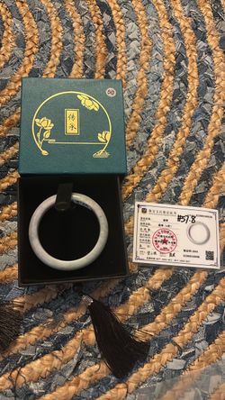 Burma bangle