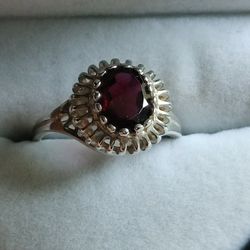 Vintage Garnet Ring