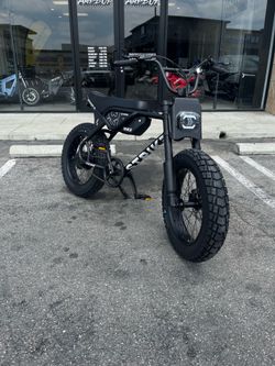 THRONE SPYDER 750W