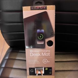 CYLO LIV Wireless Charging Desk Mat MagSafe Compatible 15W