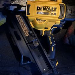 Framing Fun 30 Degrees Dewalt 20V XR 